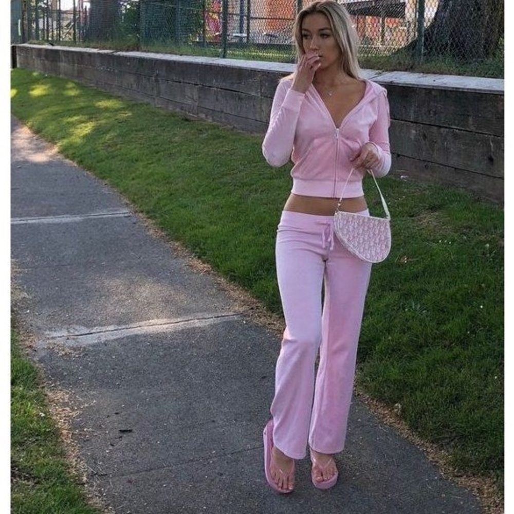 juicy couture vintage baby pink tracksuit IOSSSSS